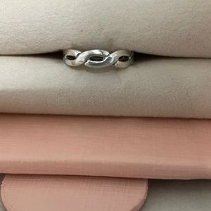 Retired James Avery ring